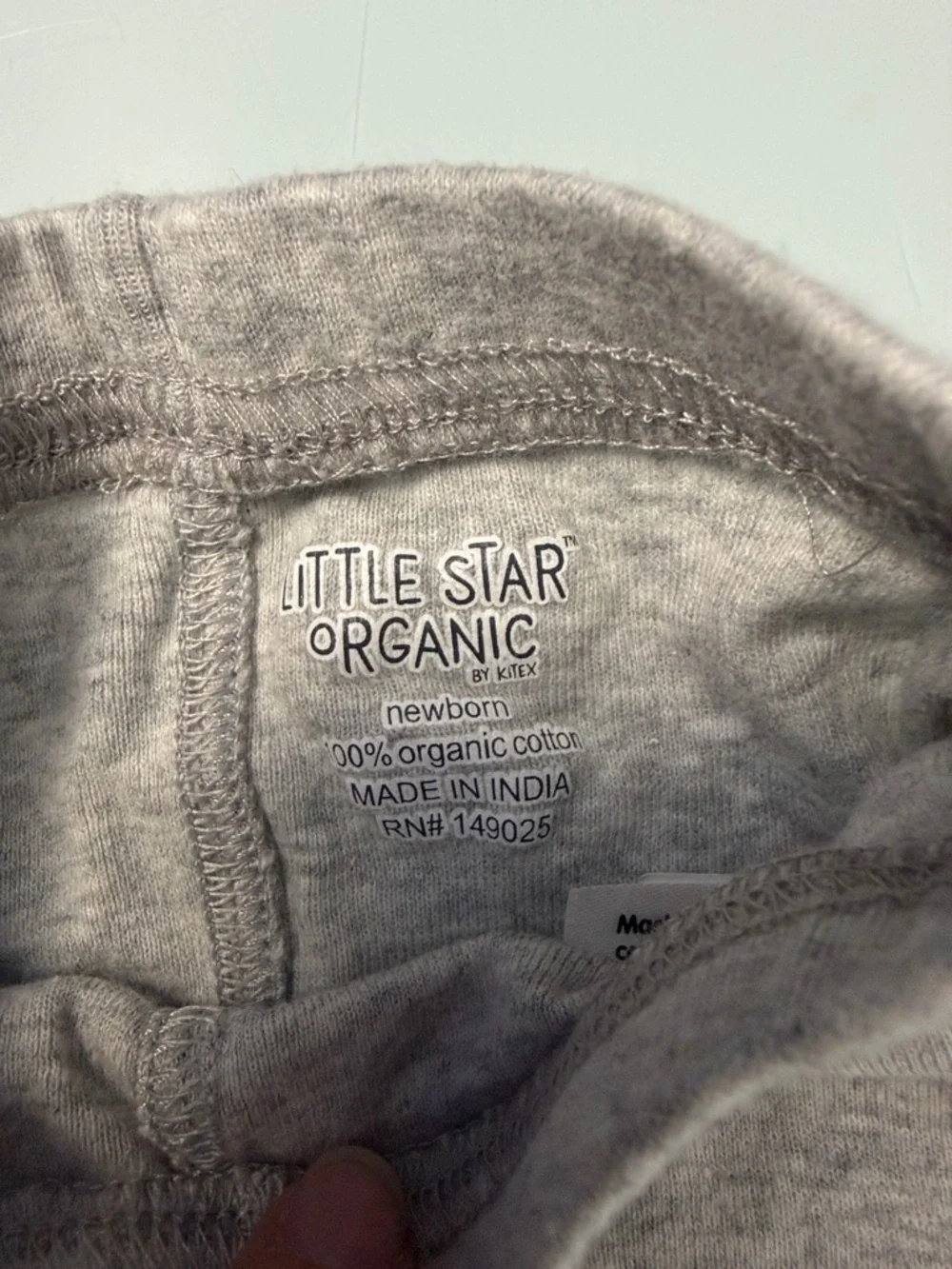 Like New Little Star Organic 2 Piece Set